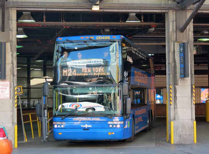 Megabus Van Hool Astromega TD925 DD486